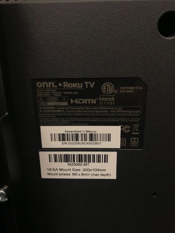 Photo 2 of onn. Roku TV 42 inch Model 100018254with roku controller 