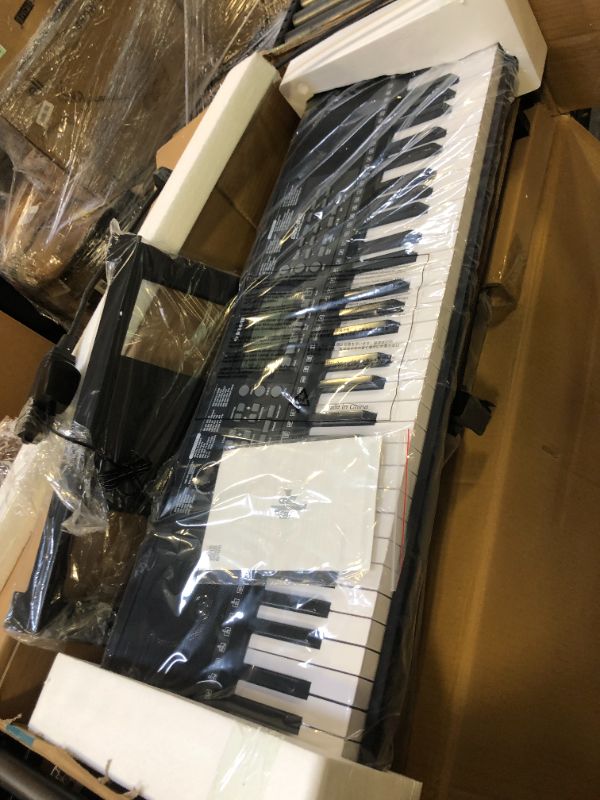 Photo 8 of Donner Keyboard Piano, 61 Key Piano Keyboard, Full Size Electric Piano with Piano Stand, Stool, Microphone and Piano Course App, Supports MP3/USB MIDI/Audio/Microphone/Headphones/Sustain Pedal