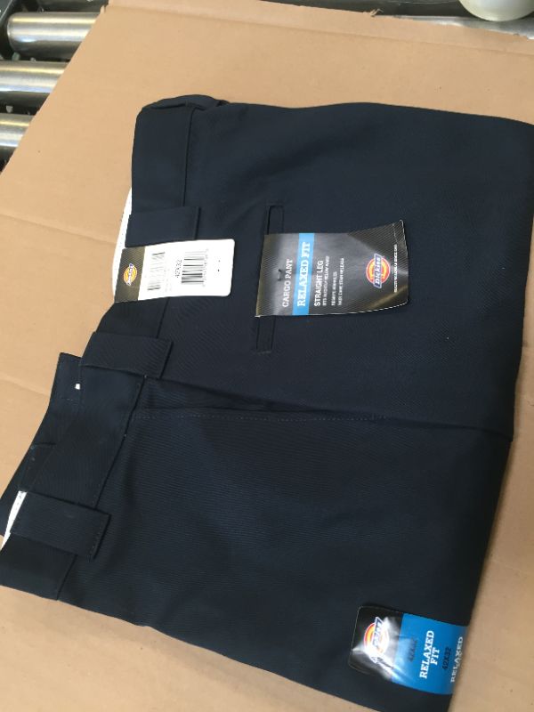Photo 2 of Dickies Men's Relaxed Straight-Fit Cargo Work Pant
42" x 32"
