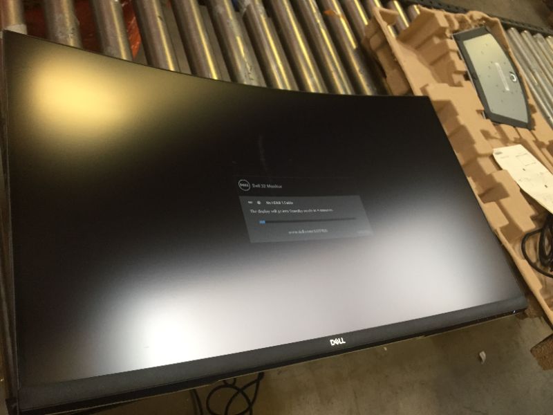 Photo 2 of Dell S3221QS 31.5" 4K UHD (3840 x 2160) 60Hz Curved Screen Monitor
