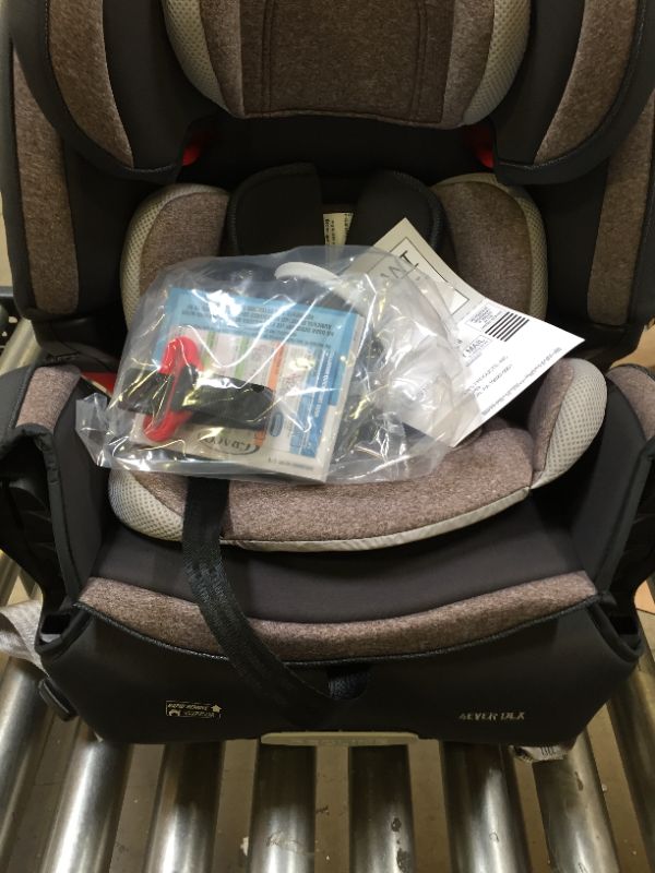 Photo 1 of Graco 4Ever DLX 4 in 1 Car Seat, Infant to Toddler Car Seat, with 10 Years of Use, Bryant , 20x21.5x24 Inch 
