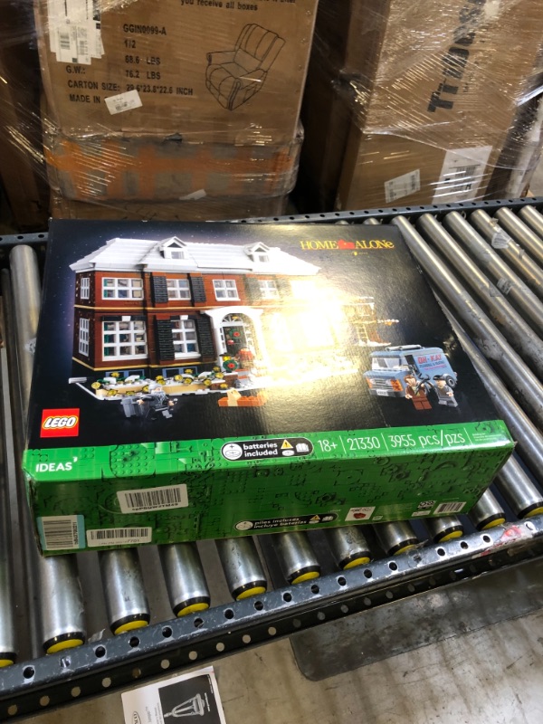 Photo 6 of LEGO Ideas Home Alone 21330 Building Kit; Buildable Movie Memorabilia; Delightful Gift Idea for Millennials (3,955 Pieces)
