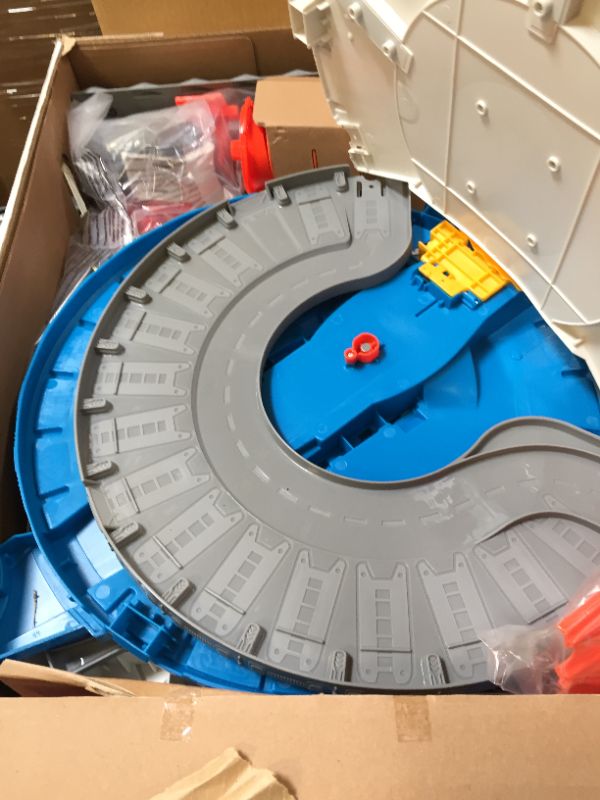 Photo 1 of Hot Wheels Super Ultimate Garage Playset
