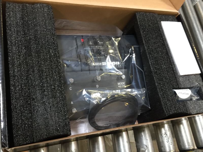 Photo 1 of Line 6 POD Go Wireless
