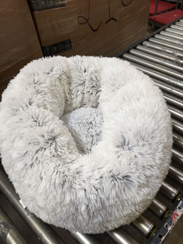 Photo 1 of 24" WHITE FLUFFY DOG BED.