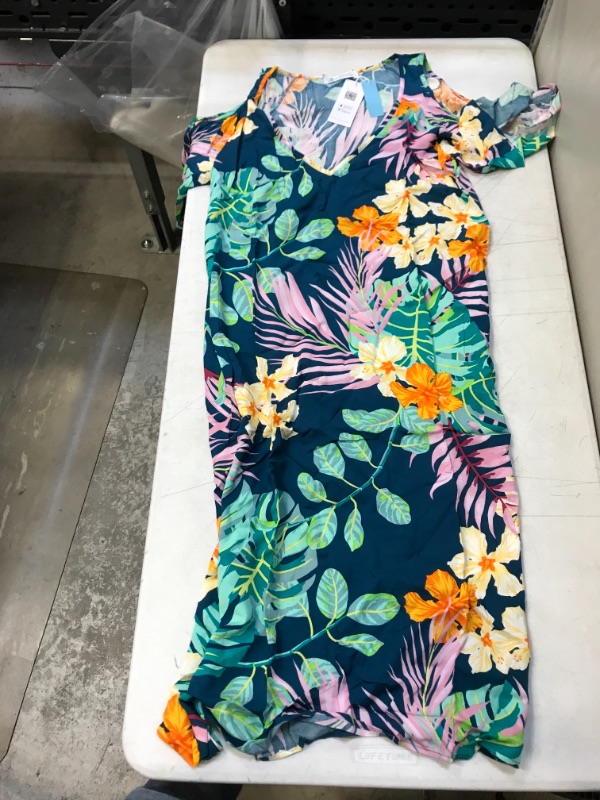 Photo 1 of Brylee Floral Cold Shoulder V-neck Dress. Medium
