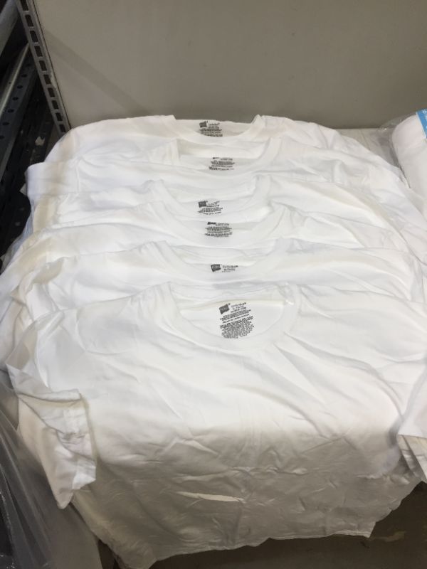 Photo 1 of 6 pack men's t-shirt 
size XL