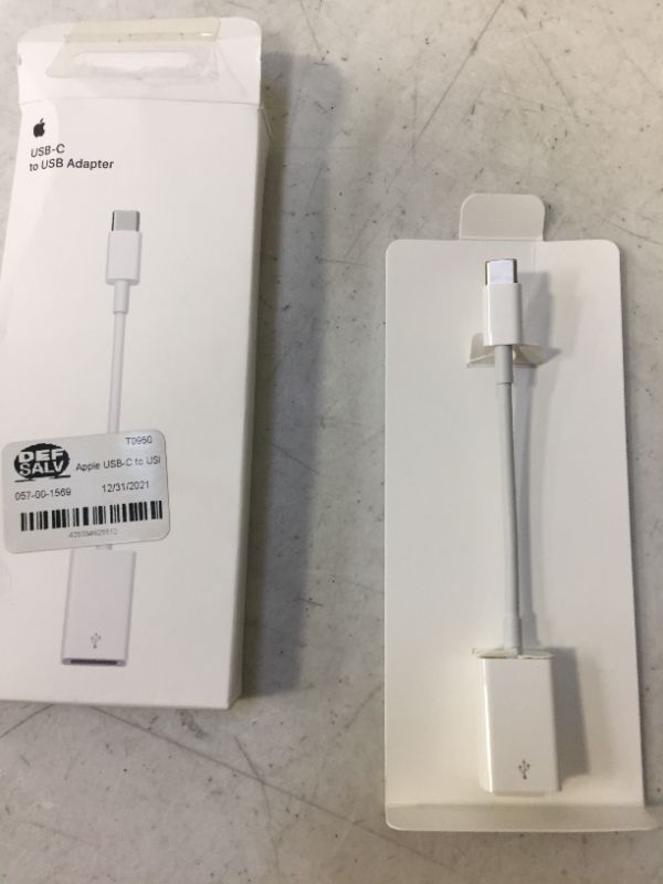 Photo 2 of Apple MJ1M2AM/A USB-C to USB Adapter
