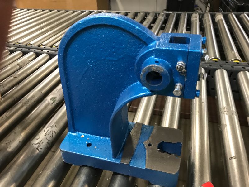 Photo 4 of BestEquip Manual Arbor Press 3 Ton, Heavy Duty Arbor Press with 21.5 Inch Maximum Height, Manual Desktop Arbor Press Cast Iron Material, for Riveting Punching Holes
