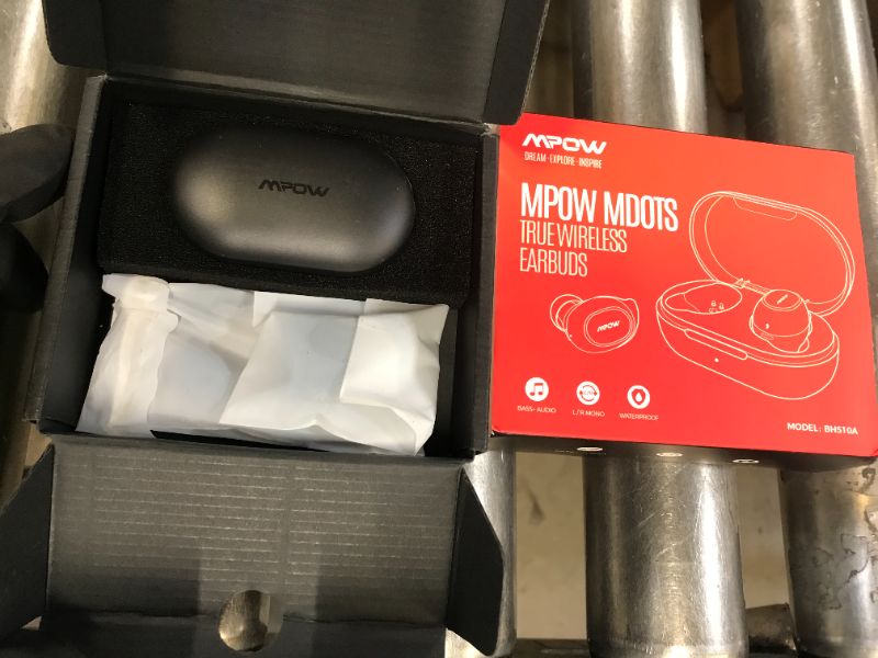 Photo 1 of MPOW MDOTS Wireess Earbuds