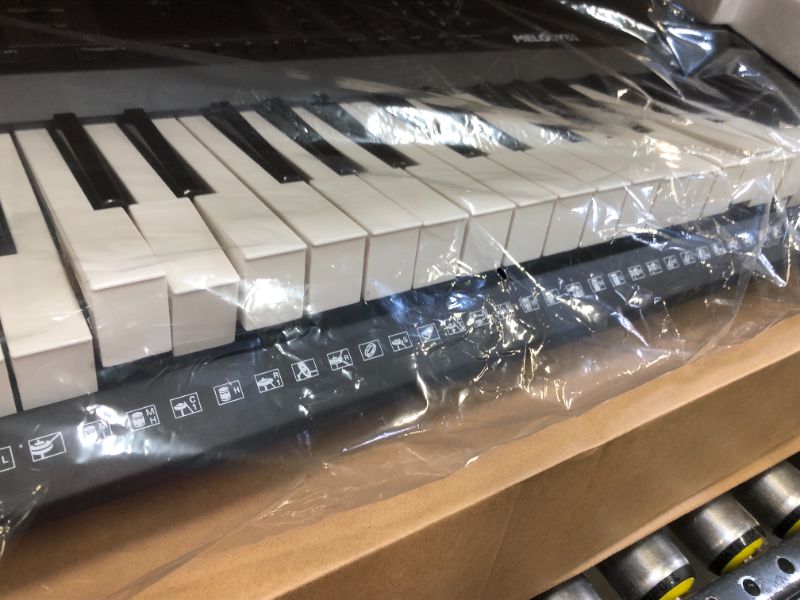Photo 3 of Alesis Melody 61 MKII 61-Key Portable Keyboard with Built-in Speakers
(( OPEN BOX ))
** COUPLE NOTE KEYS DAMAGED **