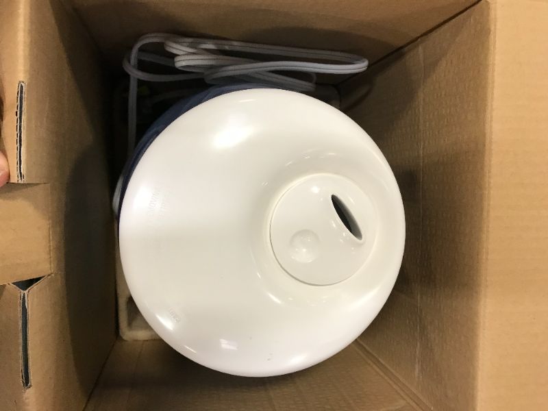 Photo 1 of Vicks Filter Free Cool Mist Humidifier