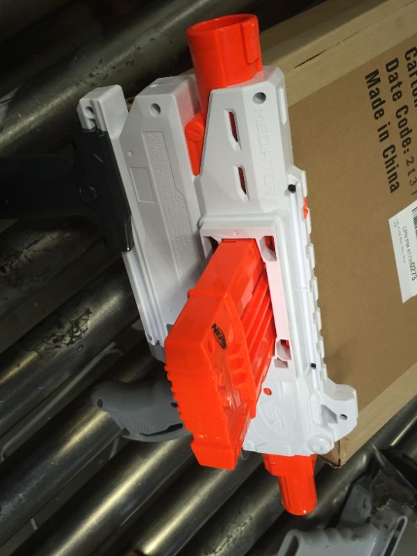 Photo 3 of Nerf Modulus Mediator Blaster -- Fires 6 Darts in a Row, Pump Action, Slam Fire, Includes 6-Dart Clip and 6 Official Nerf Elite Darts (Amazon Exclusive)
