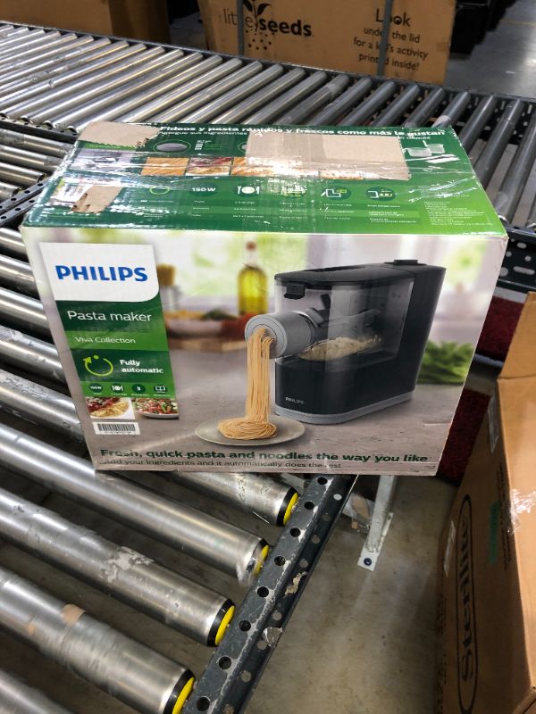 Photo 1 of Philips Hr2371/05 Viva Pasta Maker (Compact) Black