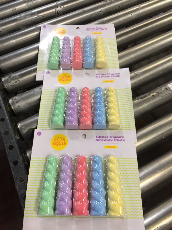 Photo 2 of 3 sets of Glitter Unicorn Horn Chalk Set 5pc - Sun Squad™
