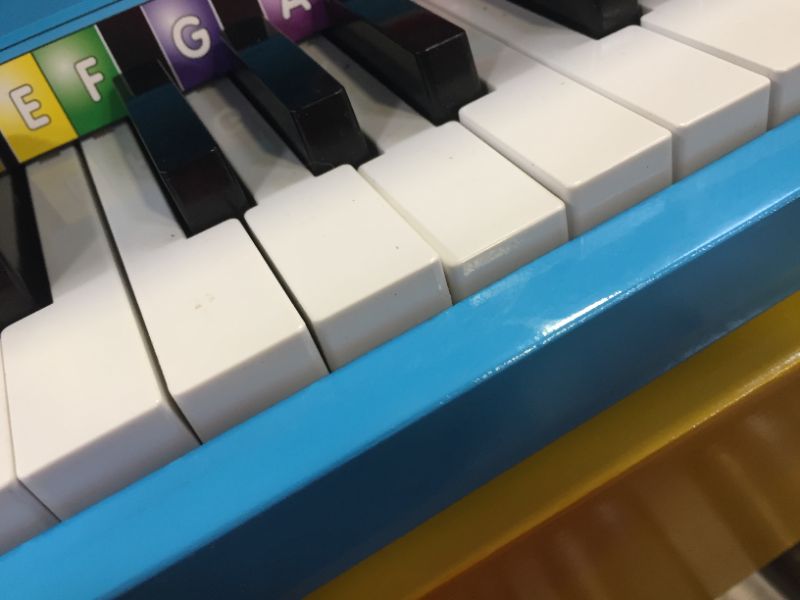 Photo 1 of Melissa & Doug Learn-to-Play Piano With 25 Keys and Color-Coded Songbook - Blue
