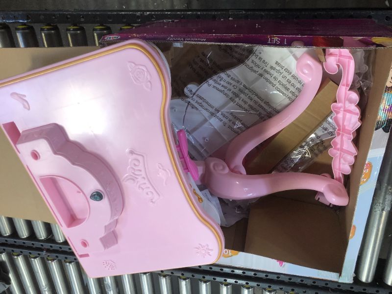 Photo 1 of Disney Princess Enchanting Messages Musical Vanity