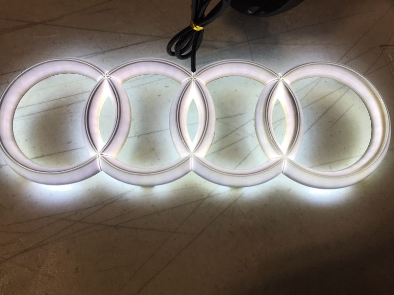 Photo 1 of LED LIGHT 