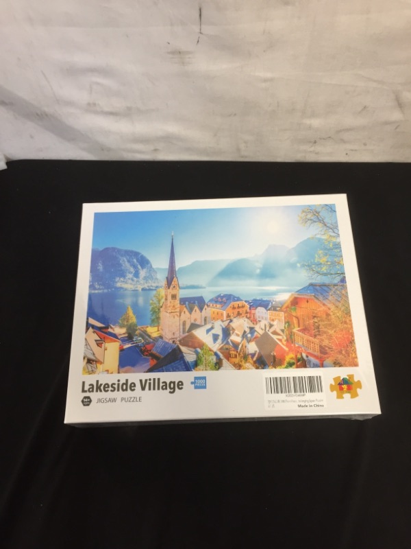 Photo 1 of 1000 piece puzzle (factory sealed)