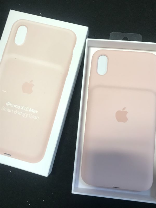 Photo 3 of Apple Smart Battery Case (for iPhone Xs Max) - Pink Sand
