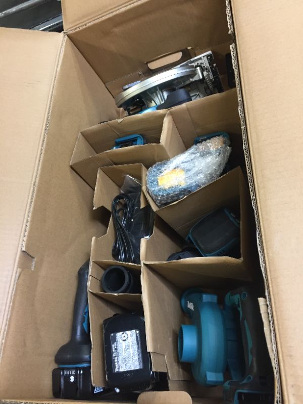Photo 1 of Makita 18V LXT Li-Ion 8-Tool Combo Kit (3 Ah) XT801X1 New
