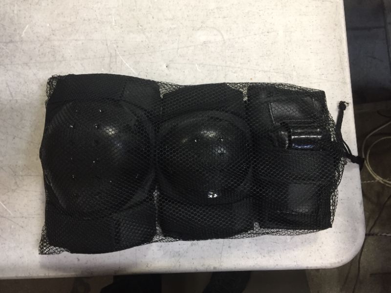 Photo 1 of kids generic knee pads and elbow pads 