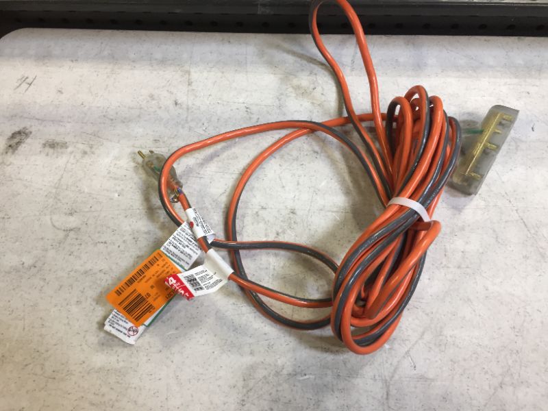 Photo 2 of 25 Ft. 14/3 Tri-tap Outdoor Extension Cord By Ridgid
