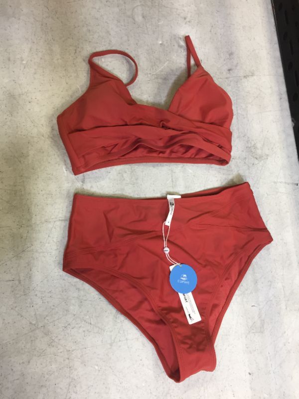 Photo 1 of Cupshe womens swimsuit M