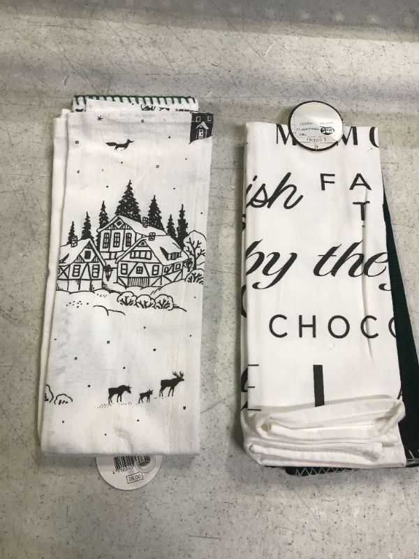 Photo 1 of 4 pack of winter holiday towels 