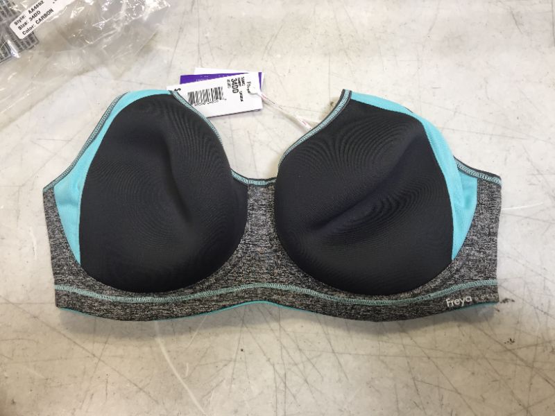 Photo 2 of Freya Women's Active Underwire Molded Sports Bra
Size: 34DD