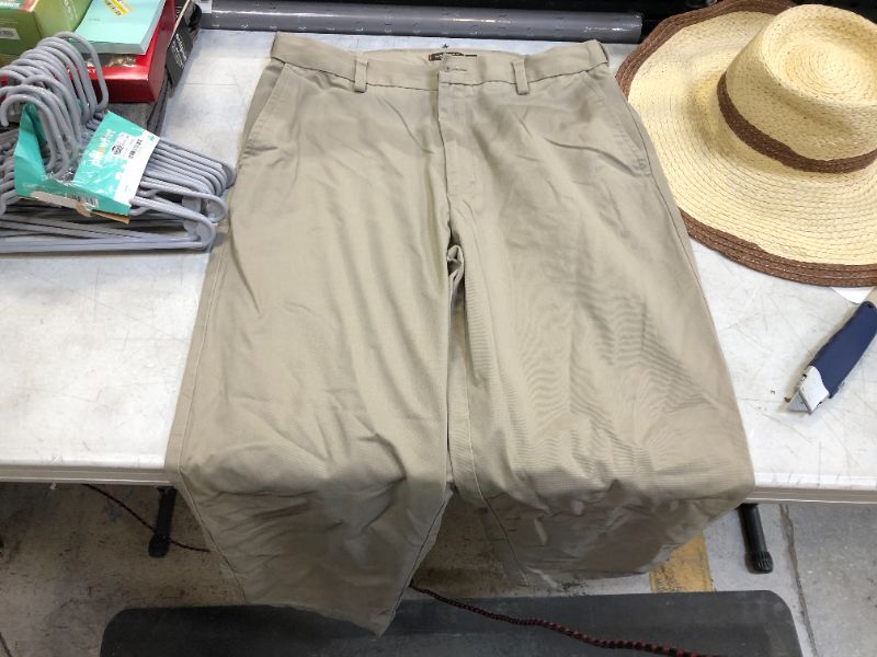 Photo 1 of Dockers Men's Pants 34x32