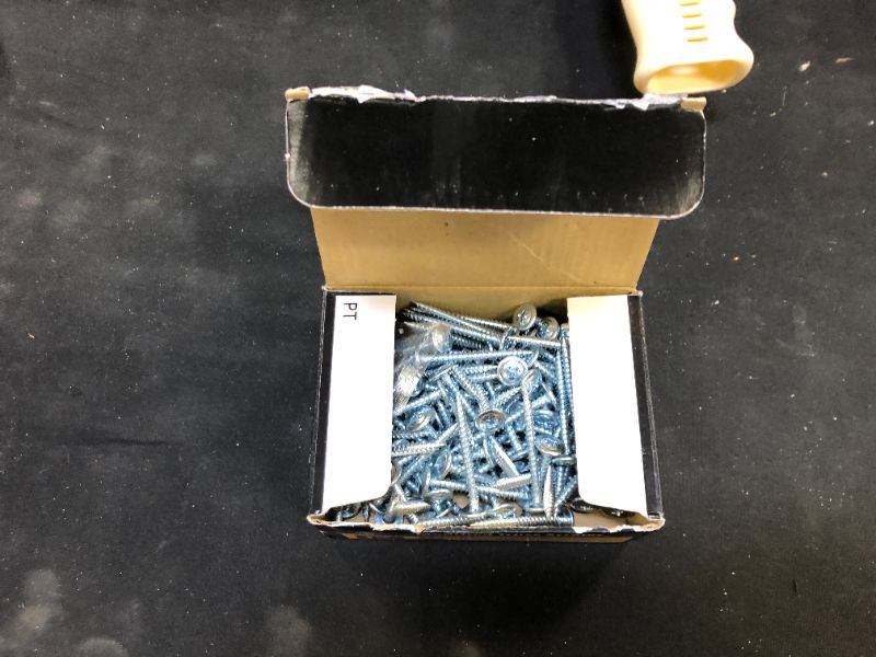 Photo 2 of #8 1-5/8 in. Phillips Truss-Head Drywall Screws (1 lb. Pack)
