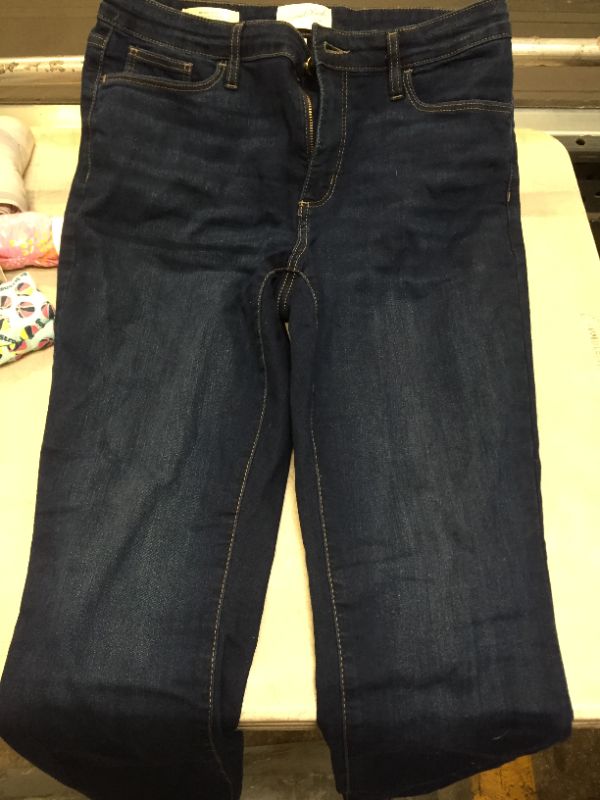 Photo 1 of Women's Mid-Rise Skinny Jeans size 8/29

