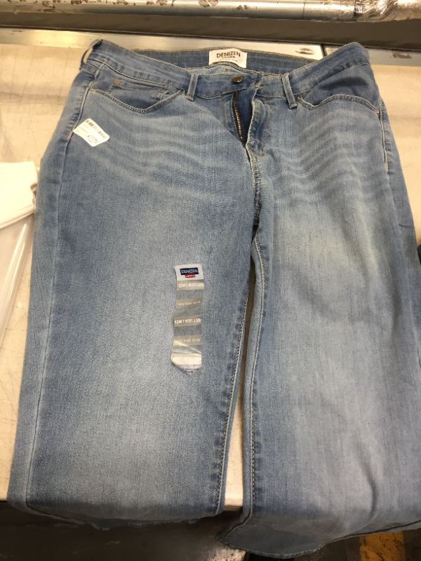 Photo 2 of DENIZEN® from Levi's® Women's Mid-Rise Slim Jeans size 31x30
