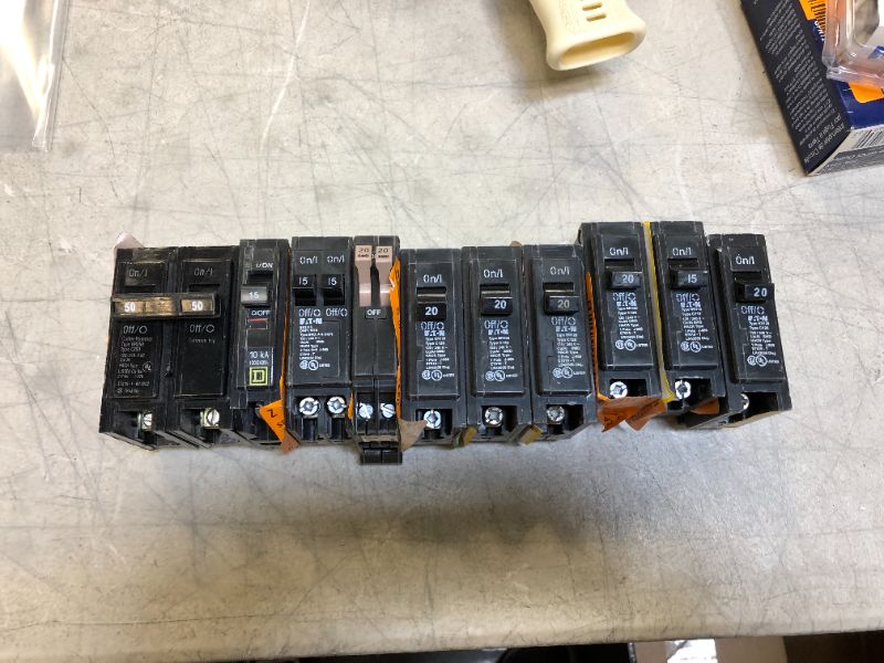 Photo 1 of 10pc Circuit Breaker Variety Bundle