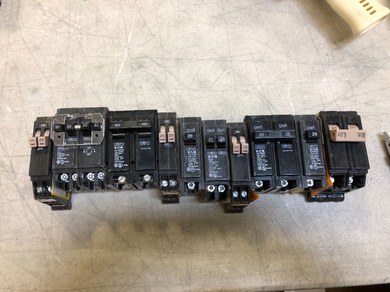 Photo 1 of 10pc Circuit Breaker Variety Bundle