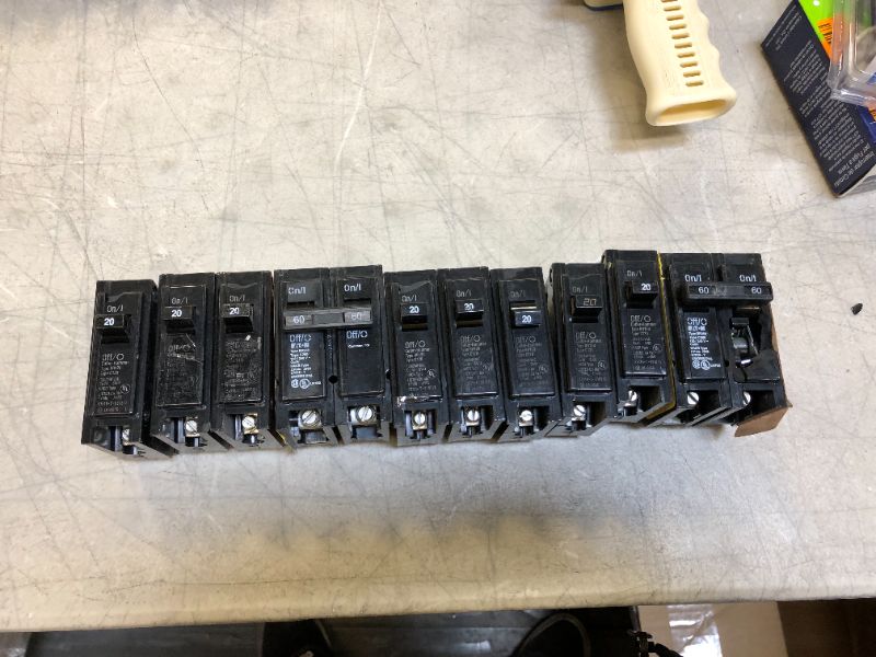 Photo 1 of 10pc Circuit Breaker Variety Bundle