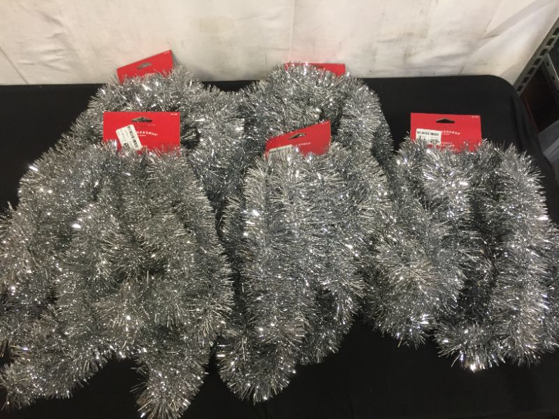 Photo 3 of 15ft Soft & Silky Christmas Garland 5pack
