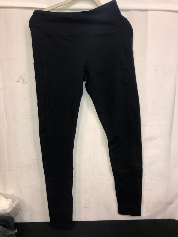 Photo 2 of Core 10 Women's Nearly Naked Yoga High Waist 7/8 Crop Legging - 24", SIZE S, BLACK