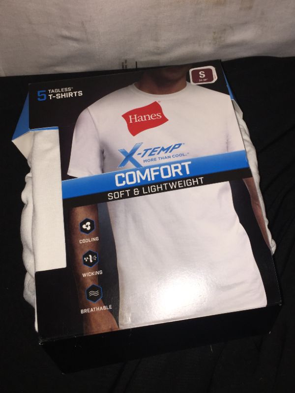 Photo 2 of Hanes Men's 5-Pack X-Temp Comfort Cool Crewneck Undershirts
SMALL