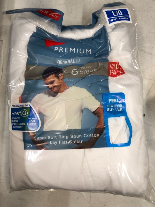 Photo 2 of HANES MEN PREMIUM ORGINAL FIT 6PK WHITE CREW T SHIRT SIZE LARGE