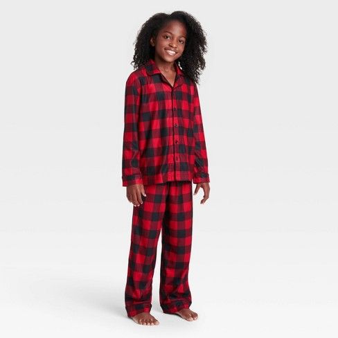 Photo 1 of TODDLER TWO PIECE FAMILY SLEEP SET SIZE 18 MONTHS BUFFALLO PLAID