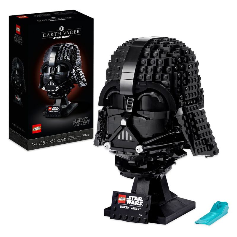 Photo 1 of LEGO Star Wars Darth Vader Helmet Building Set 75304
