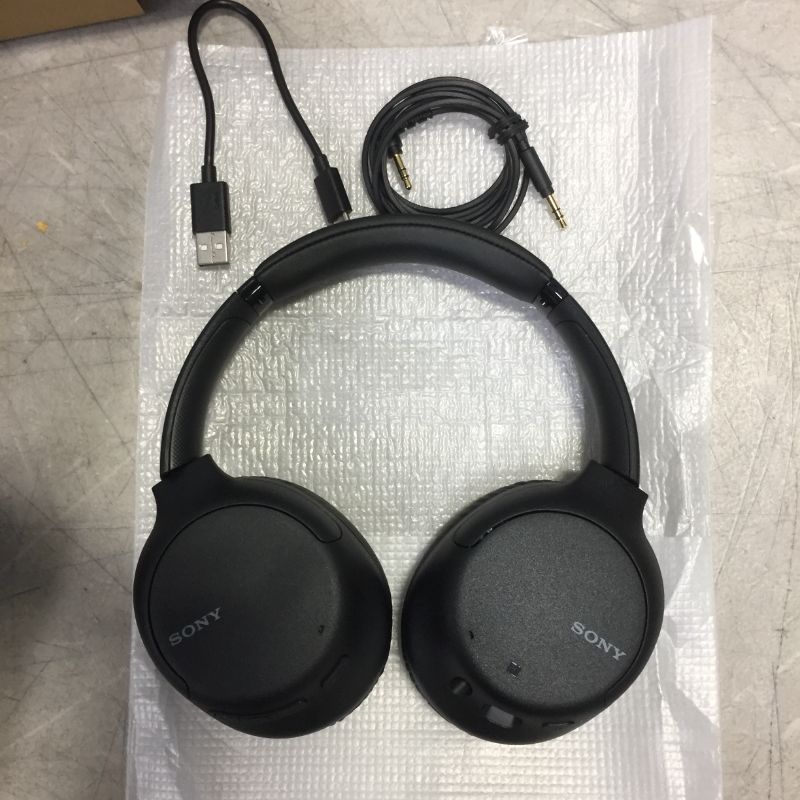 Photo 1 of Sony Wireless Noise Canceling Stereo Headset wh-ch710n