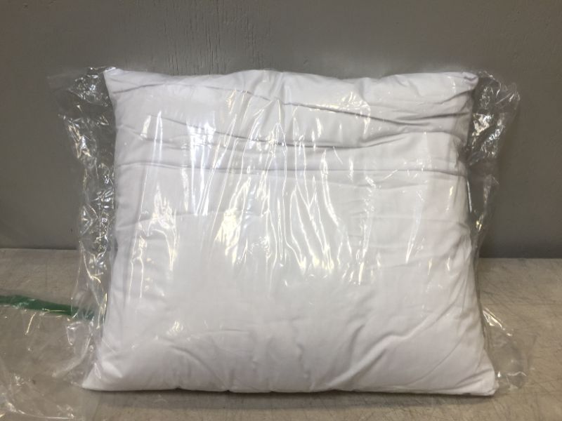 Photo 1 of 1  FOAM PILLOW 