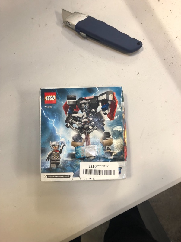 Photo 3 of LEGO Marvel Avengers Classic Thor Mech Armor Playset 76169

