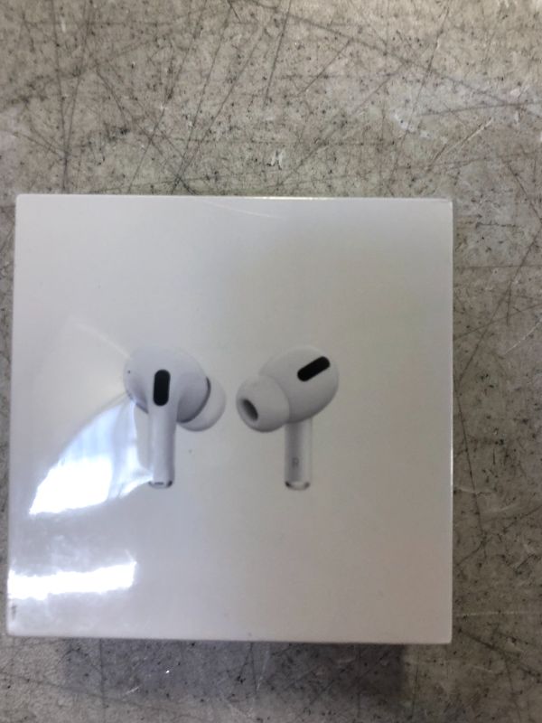 Photo 3 of Apple - AirPods Pro (with Magsafe Charging Case) - White
