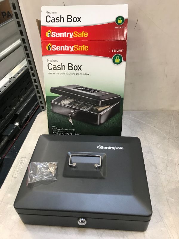 Photo 3 of 
SentrySafe CB-12 Cash Box with Money Tray and Key Lock 0.21 cu Feet, Black 