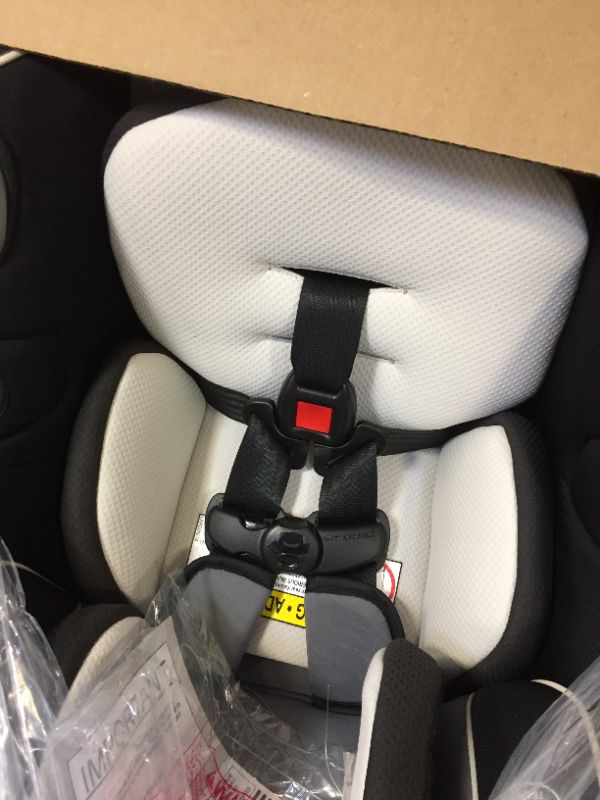 Photo 2 of Graco Extend2Fit Convertible Car Seat, Ride Rear Facing Longer with Extend2Fit, Gotham
