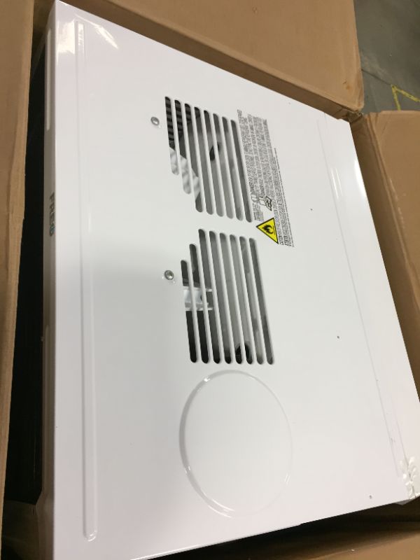 Photo 5 of Freo 350-sq ft Window Air Conditioner (115-Volt; 8000-BTU) ENERGY STAR